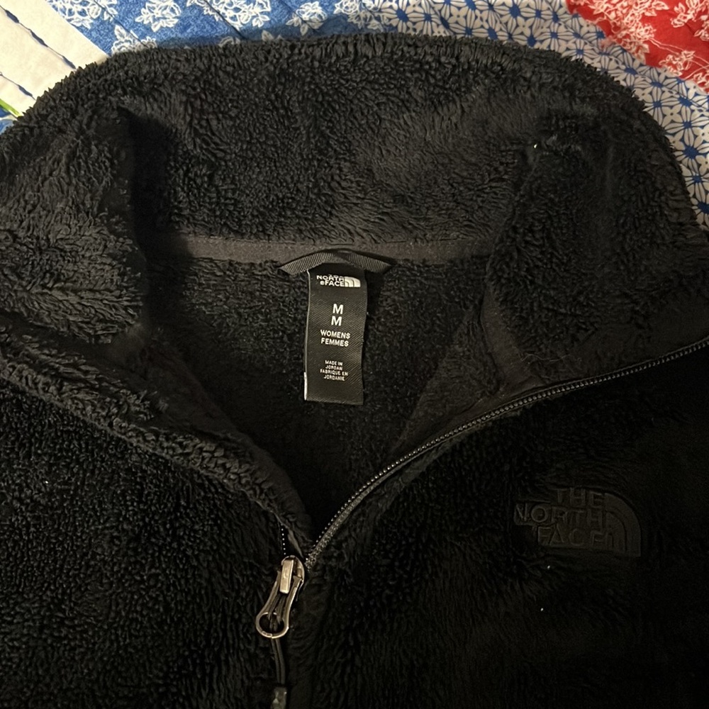 Fuzzy jacket - Picture 2 of 3